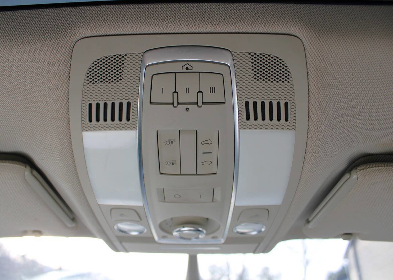 Used 2015 Audi Q7 3.0T Premium Plus w/ Premium Plus Package image 32