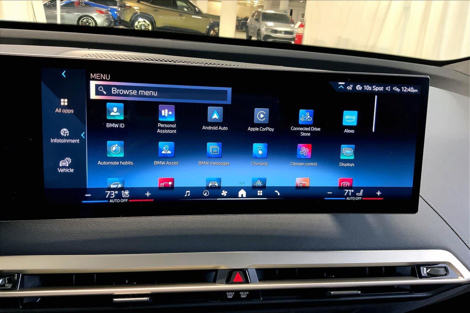 Used 2024 BMW iX xDrive50 w/ Premium Package AWD/4WD image 35