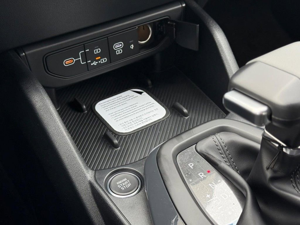 Used 2025 Kia K4 EX image 13