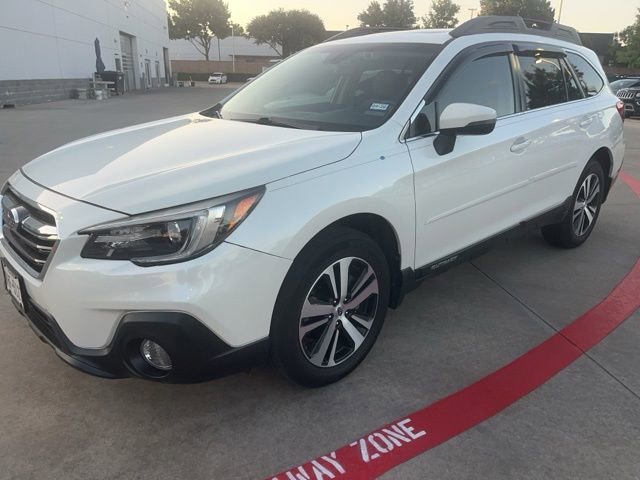 Used 2018 Subaru Outback 3.6R Limited AWD/4WD image 6