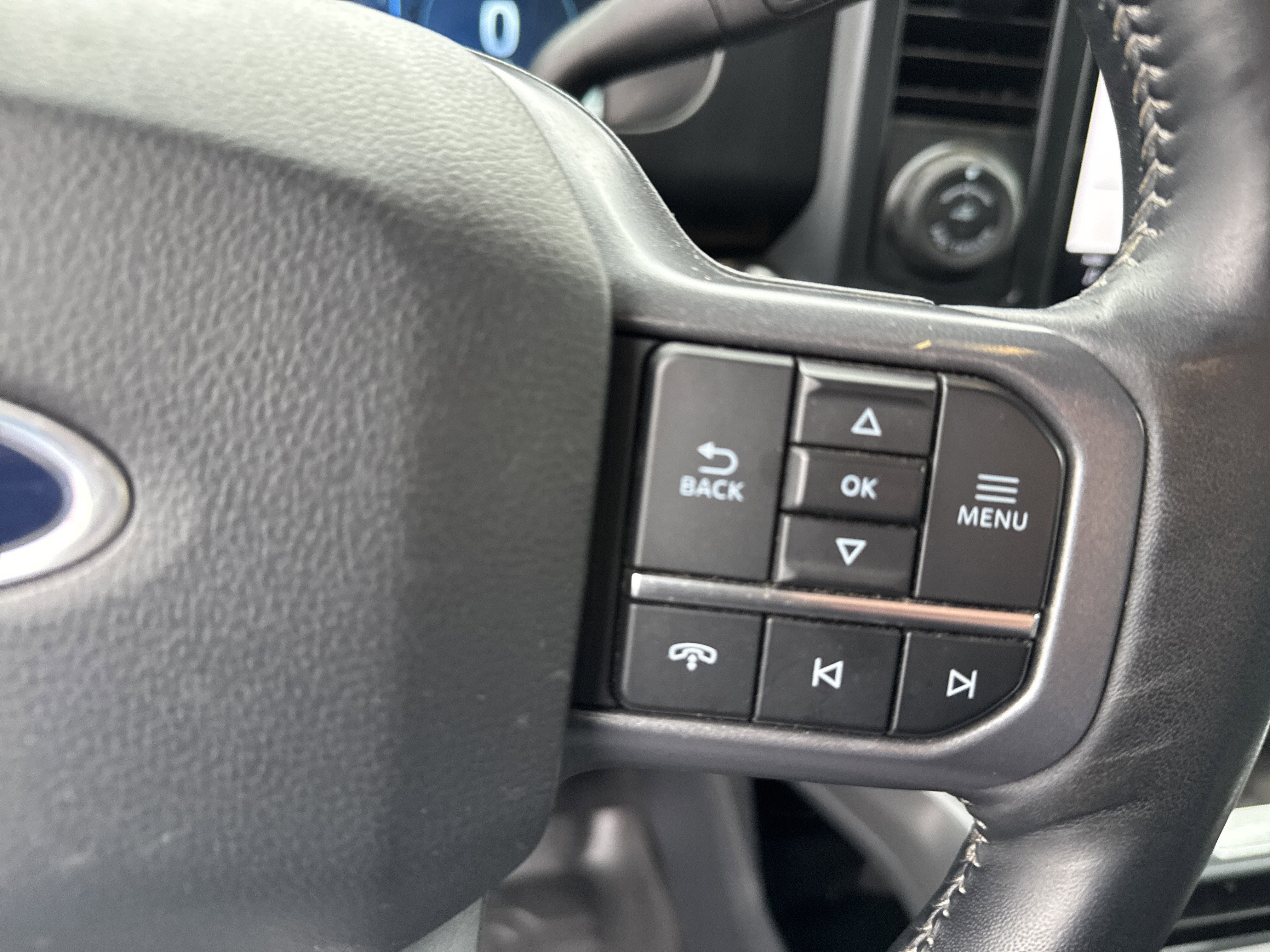 Certified 2023 Ford F350 Lariat w/ Lariat Ultimate Package image 39