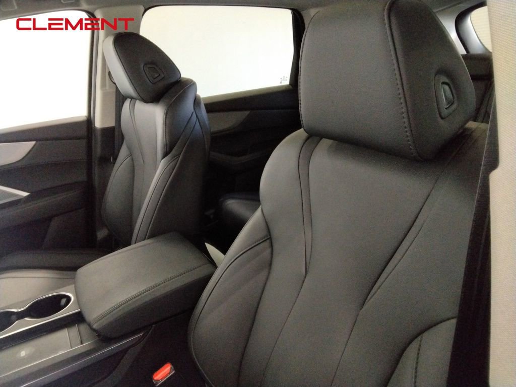 Used 2025 Acura MDX FWD image 25