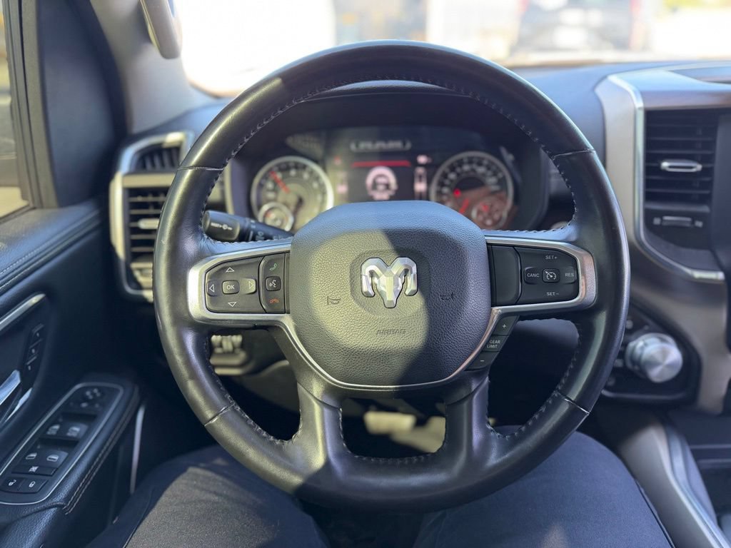 Used 2022 RAM 1500 Laramie AWD/4WD image 5