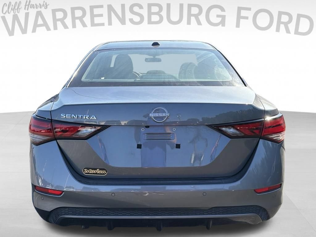 Used 2025 Nissan Sentra SV FWD image 6