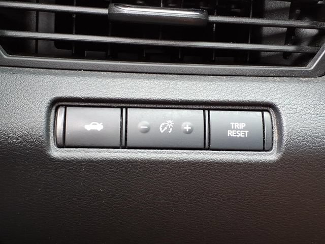 Used 2022 Nissan Altima 2.5 SV FWD image 14