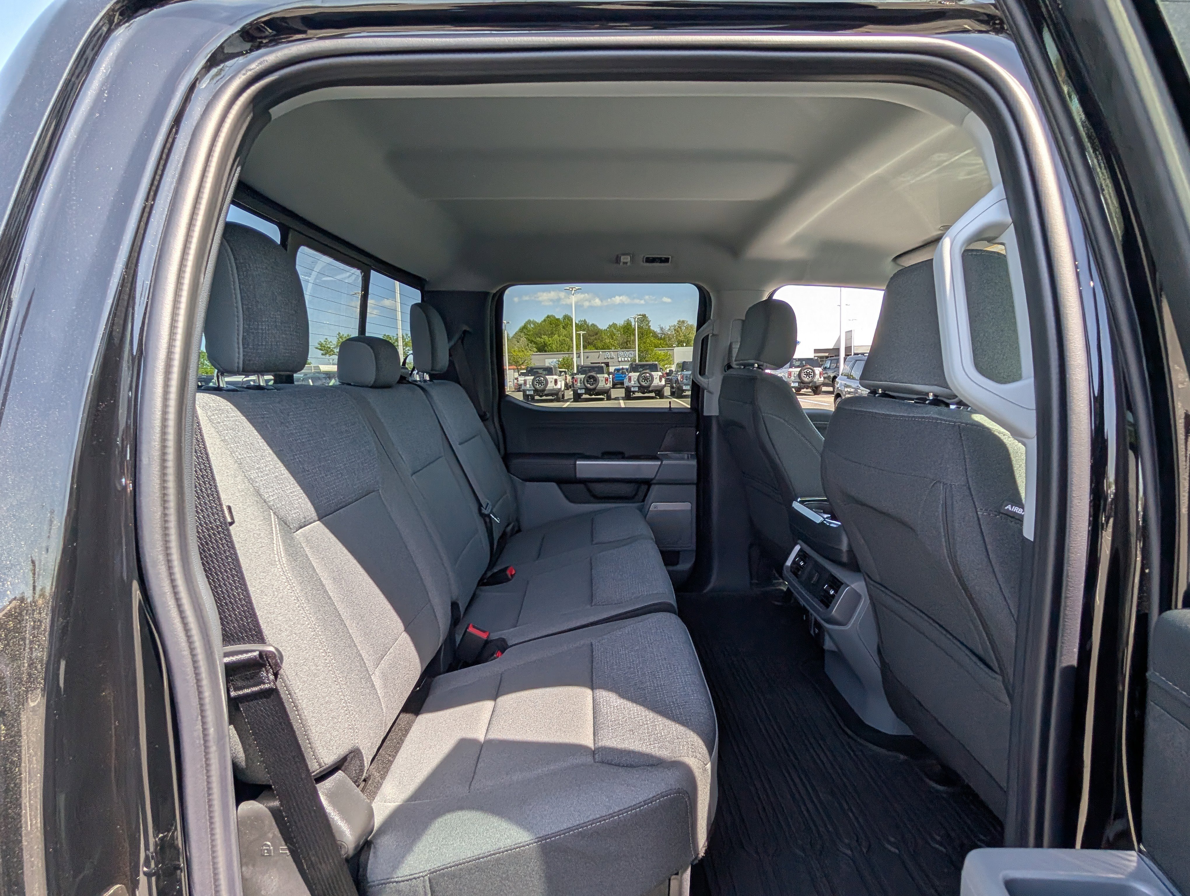 New 2025 Ford F150 XLT w/ Equipment Group 303A High image 9