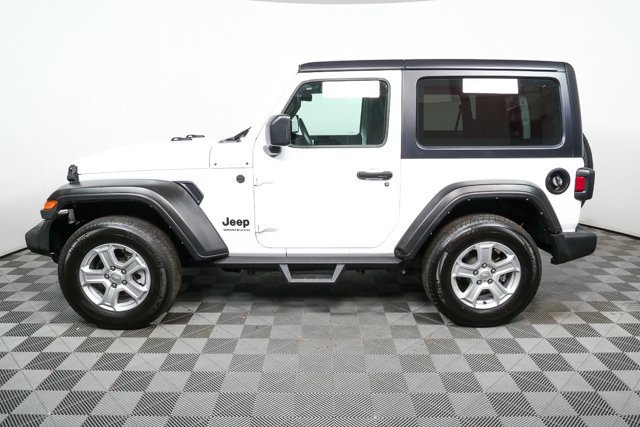 Used 2022 Jeep Wrangler Sport S image 25