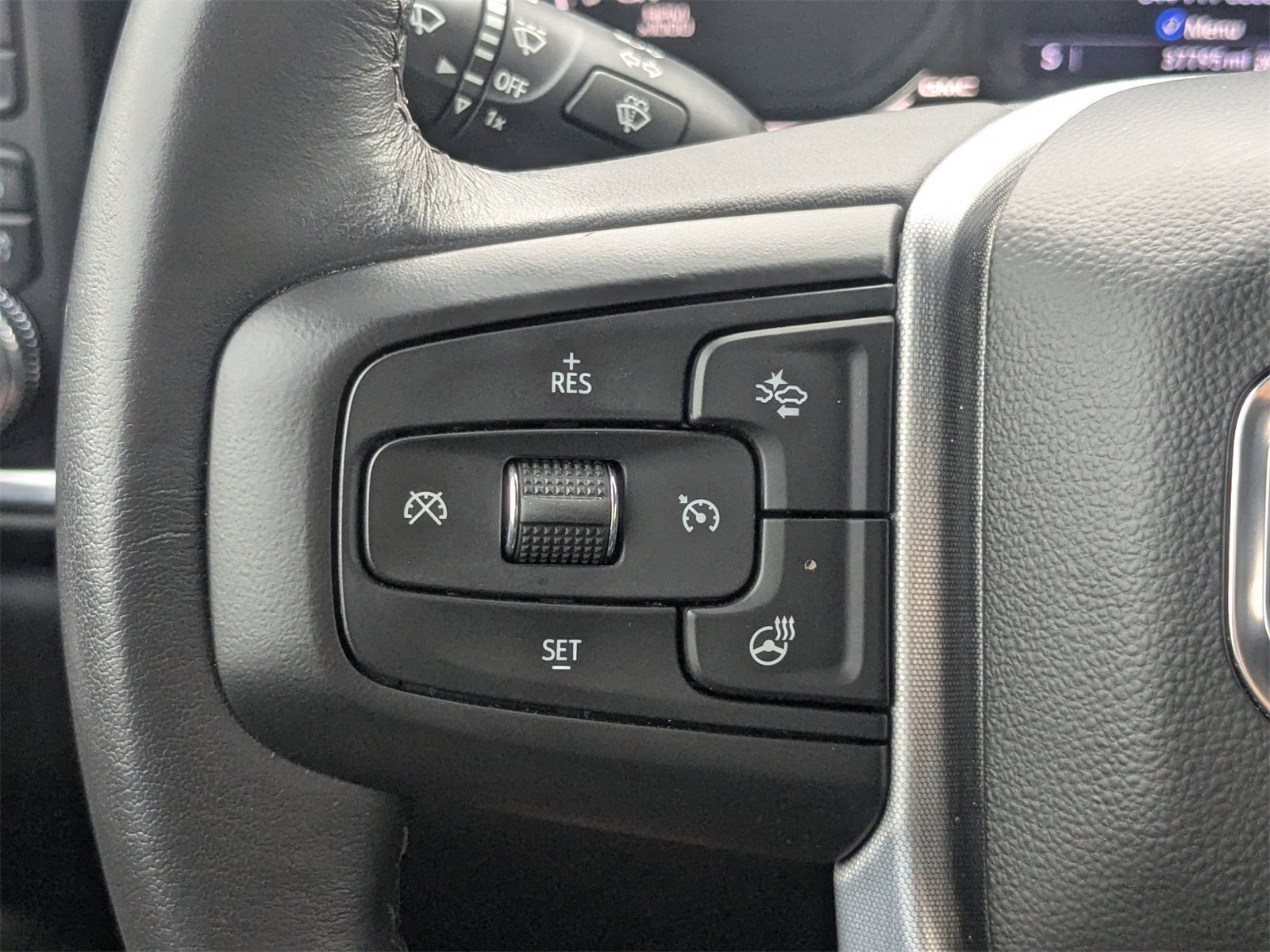 Used 2022 GMC Sierra 1500 SLT w/ SLT Premium Plus Package image 27