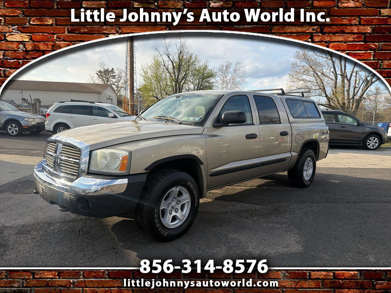 Used 2005 Dodge Dakota SLT image 1