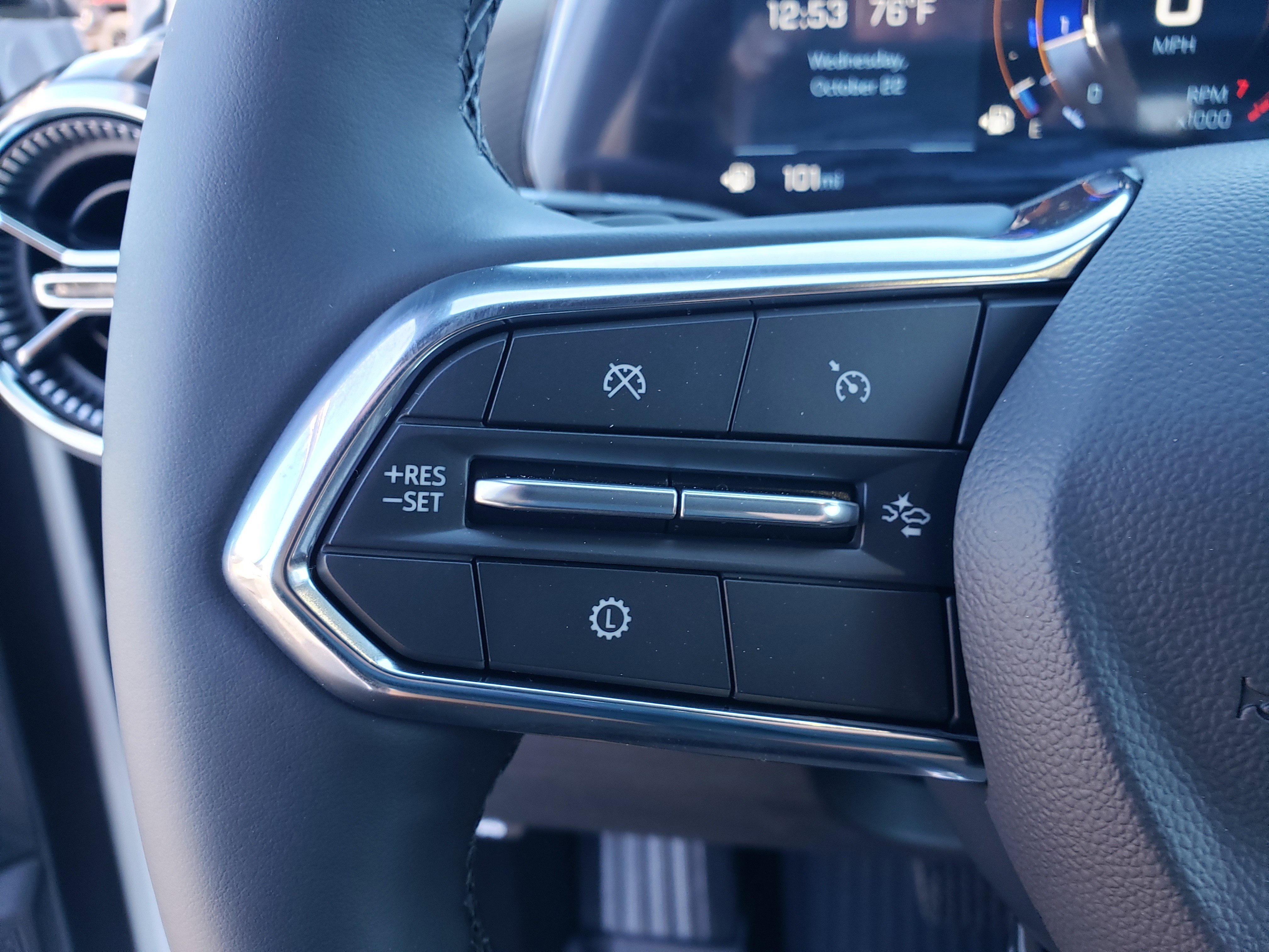 New 2026 Chevrolet Equinox LT w/ Convenience Package II image 16