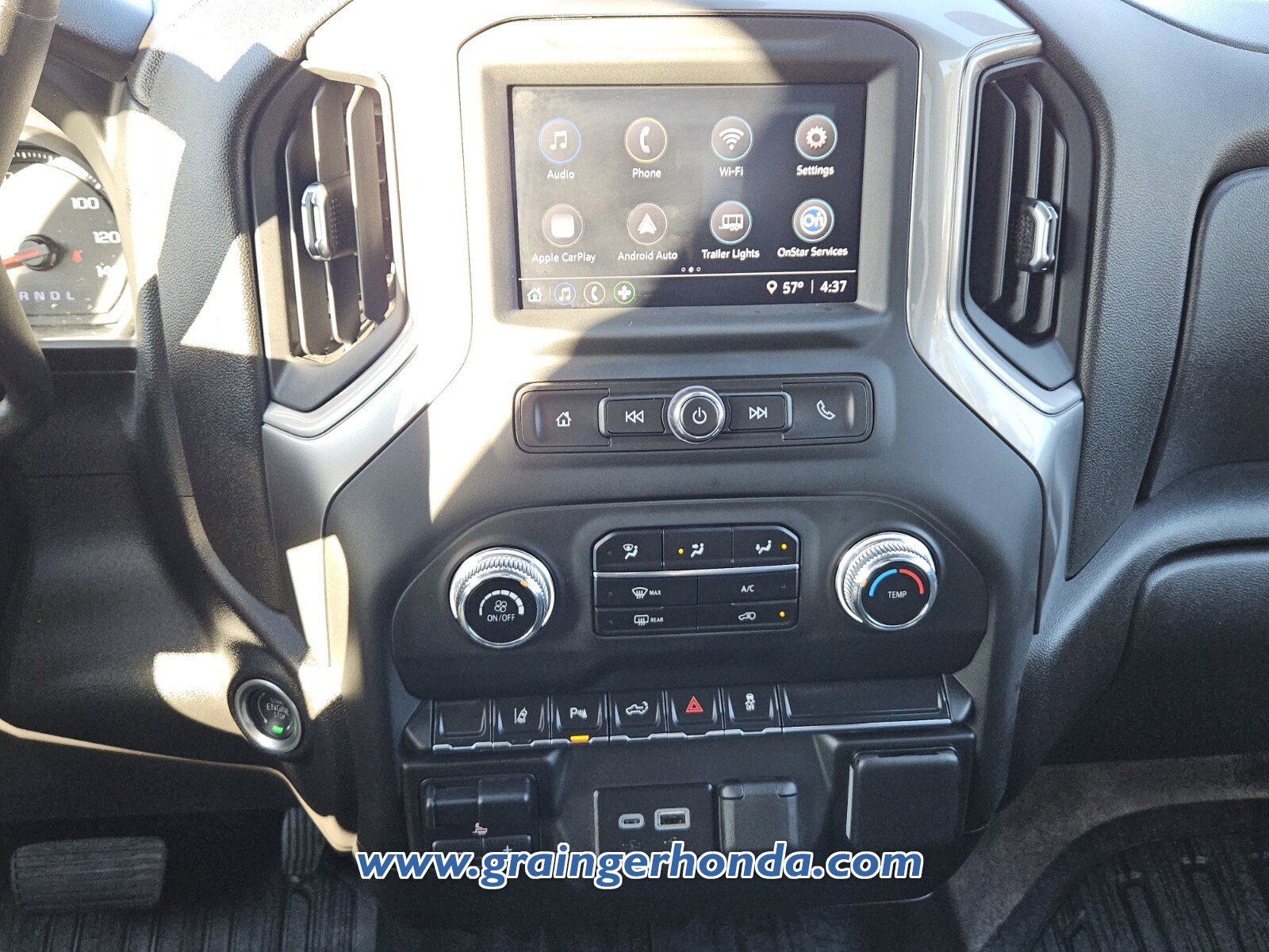 Used 2024 GMC Sierra 2500 Pro w/ 1SA Pro Safety Plus Package image 15