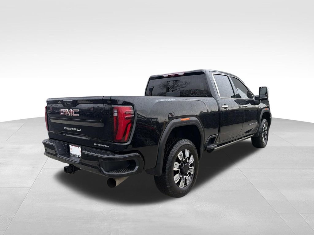 Used 2024 GMC Sierra 2500 Denali w/ Denali Reserve Package image 3