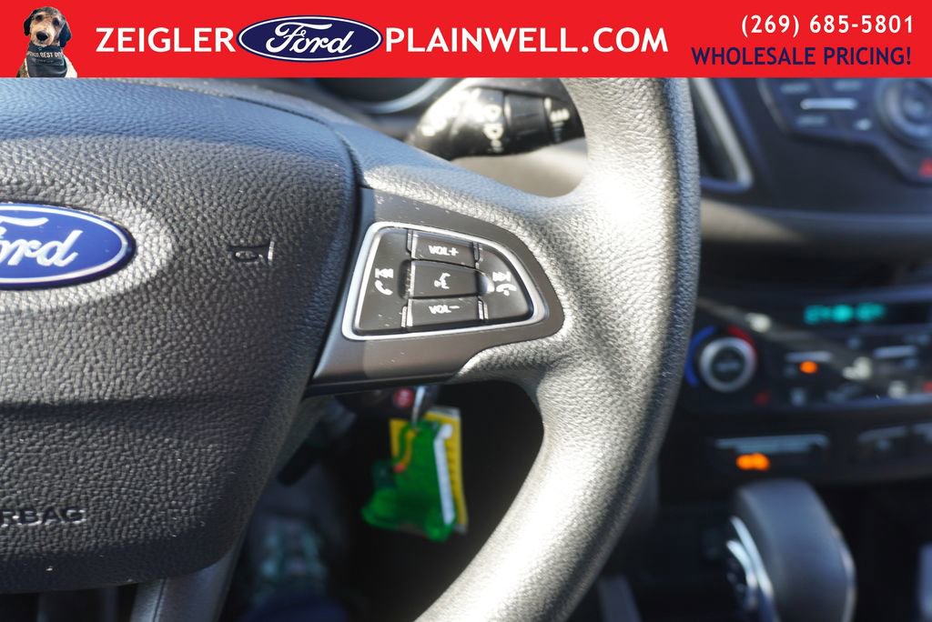 Used 2018 Ford Escape SE image 23