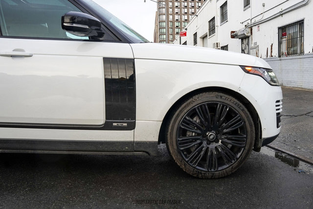 Used 2020 Land Rover Range Rover Long Wheelbase HSE image 11