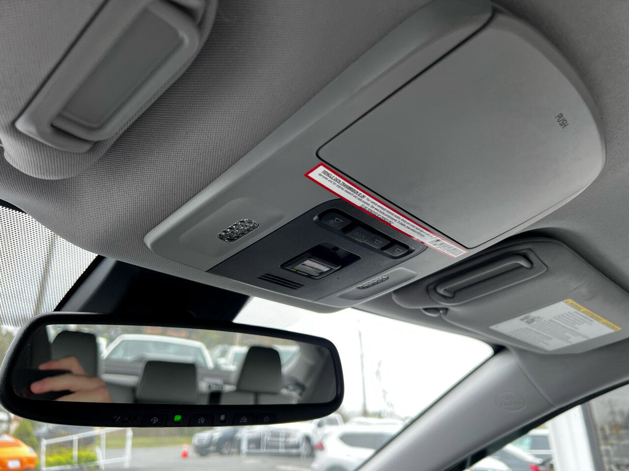 Used 2023 Toyota Camry XLE image 13