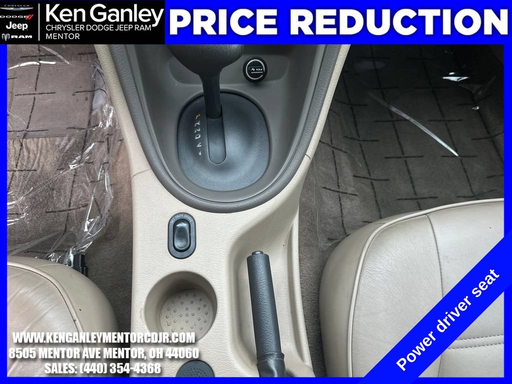 Used 2003 Ford Mustang Convertible RWD image 15