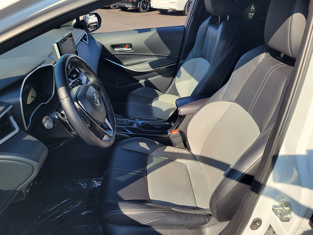 Used 2022 Toyota Corolla XSE FWD image 17
