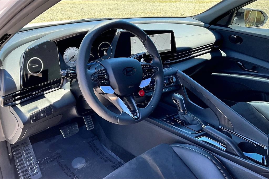 Used 2025 Hyundai Elantra N FWD image 18