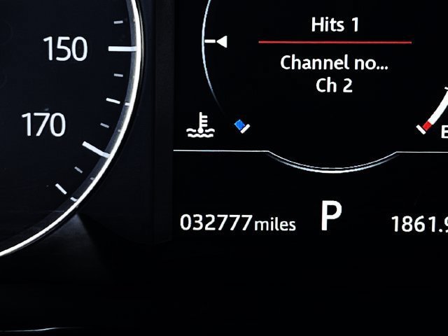 Used 2020 Land Rover Range Rover Evoque S AWD/4WD image 22