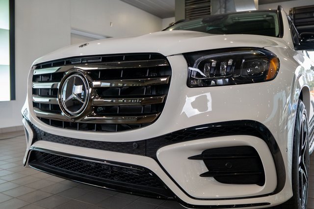 New 2026 Mercedes-Benz GLS 450 4MATIC image 8