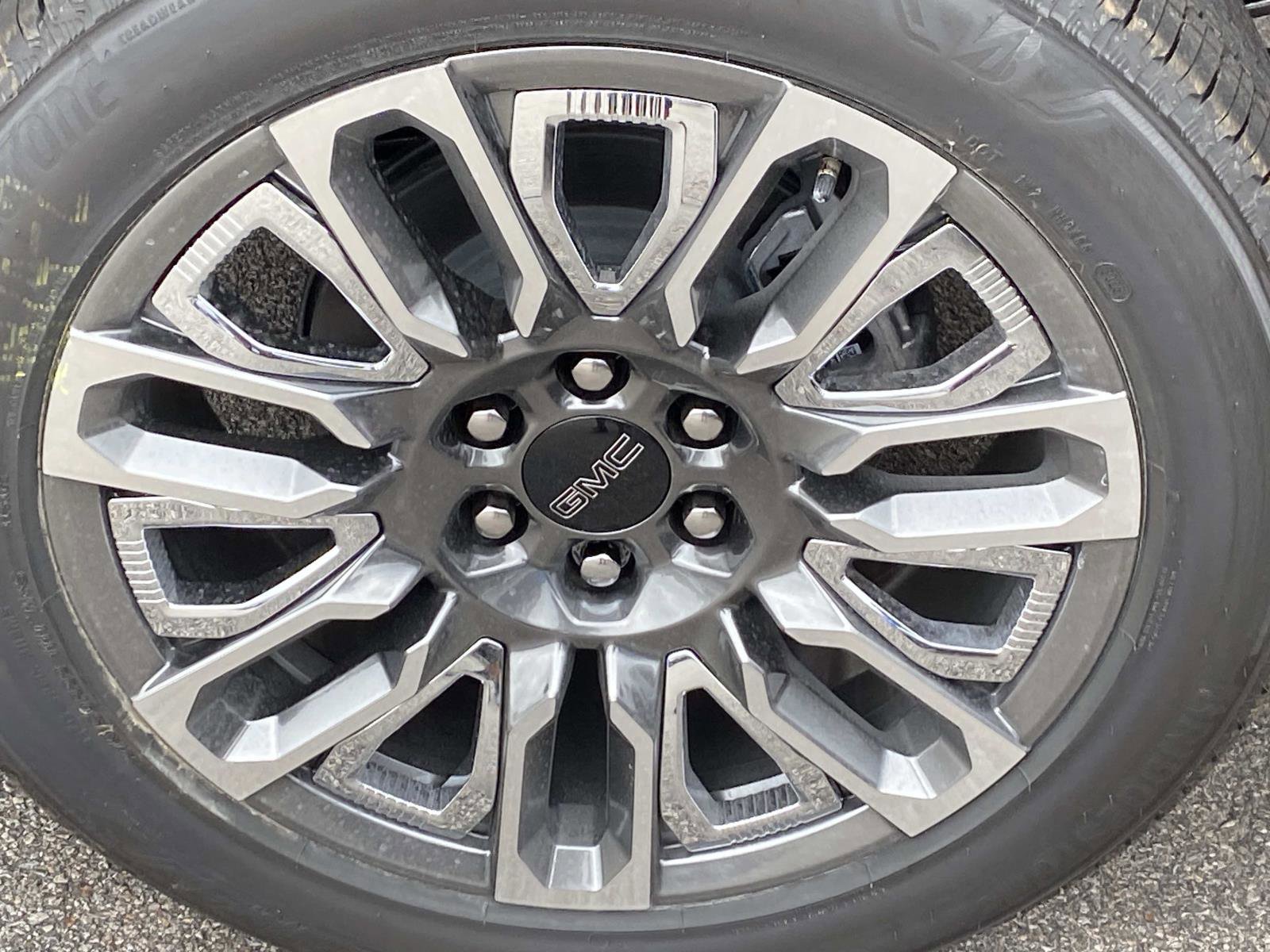 New 2026 GMC Sierra 1500 Denali Ultimate image 7