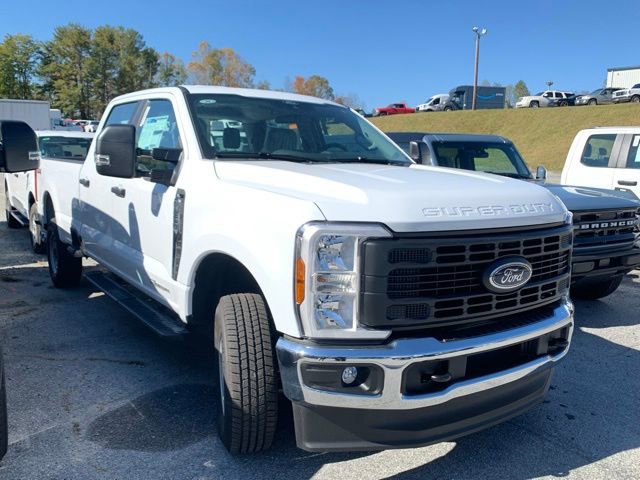 New 2026 Ford F250 XL image 3