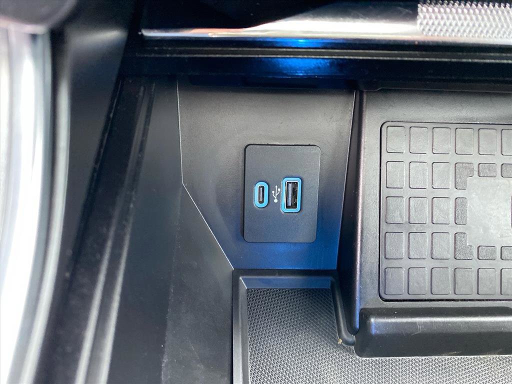 Used 2021 Ford F150 Limited image 14