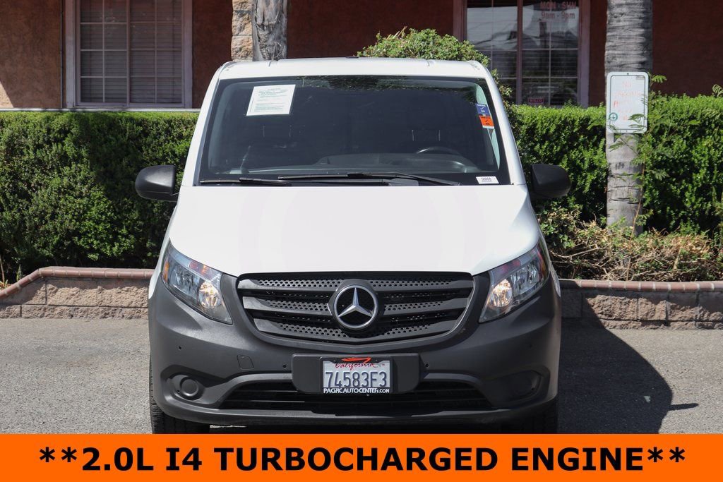 Used 2021 Mercedes-Benz Metris image 3