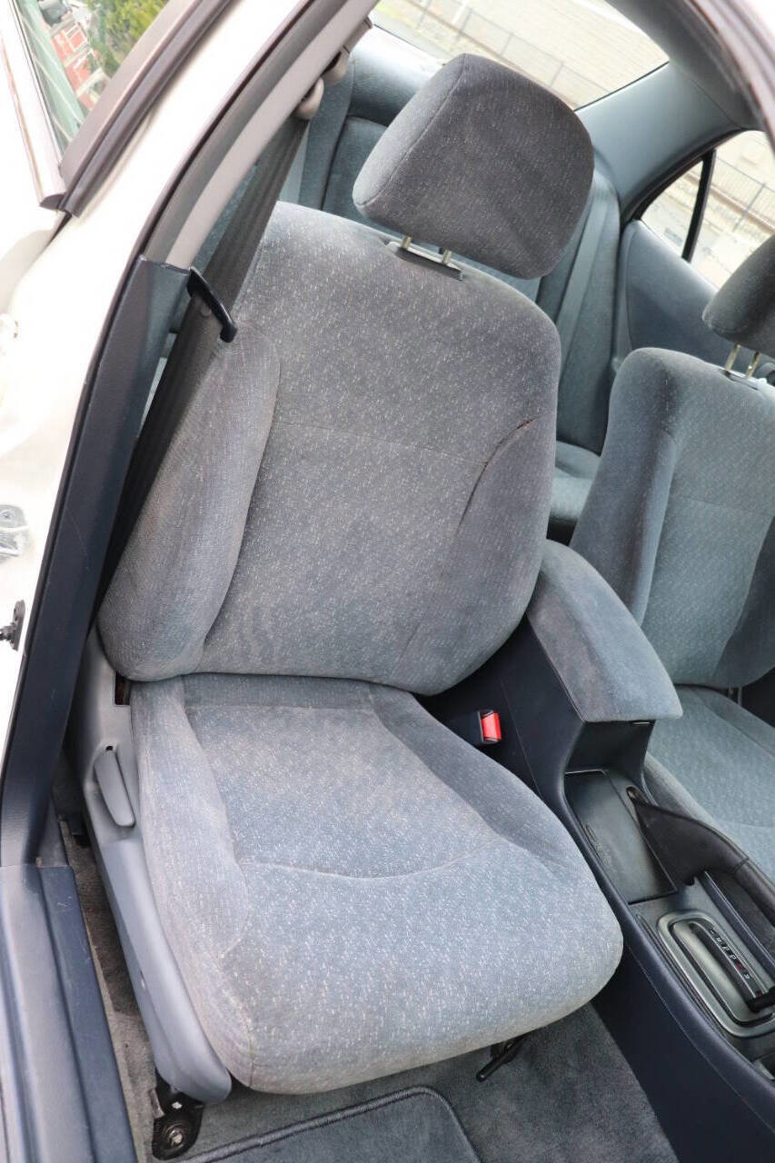 Used 2001 Honda Accord LX image 38