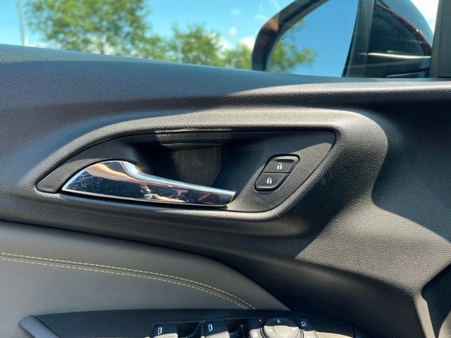 Used 2024 Chevrolet Trax ACTIV w/ Driver Confidence Package FWD image 29