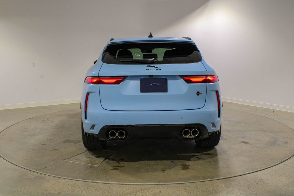 New 2026 Jaguar F-PACE SVR image 4