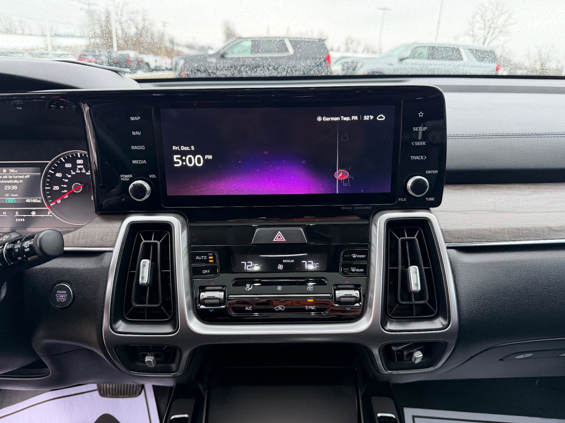 Used 2023 Kia Sorento S w/ Panoramic Sunroof Package image 22