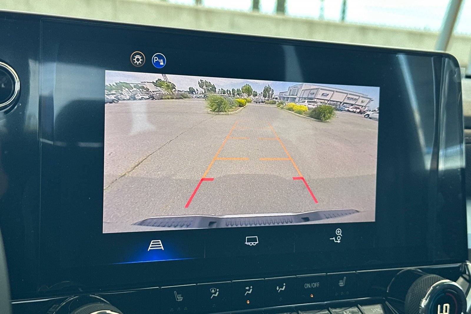 Used 2026 Chevrolet Colorado LT w/ LPO, Pro Essentials Package RWD image 21
