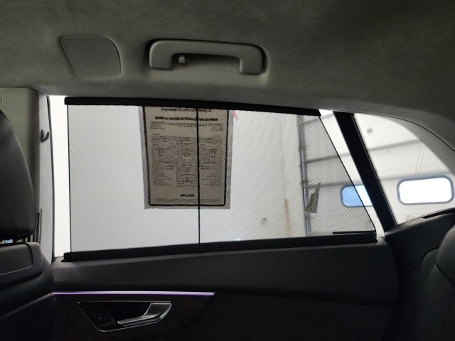 Used 2019 Audi Q8 Prestige image 41