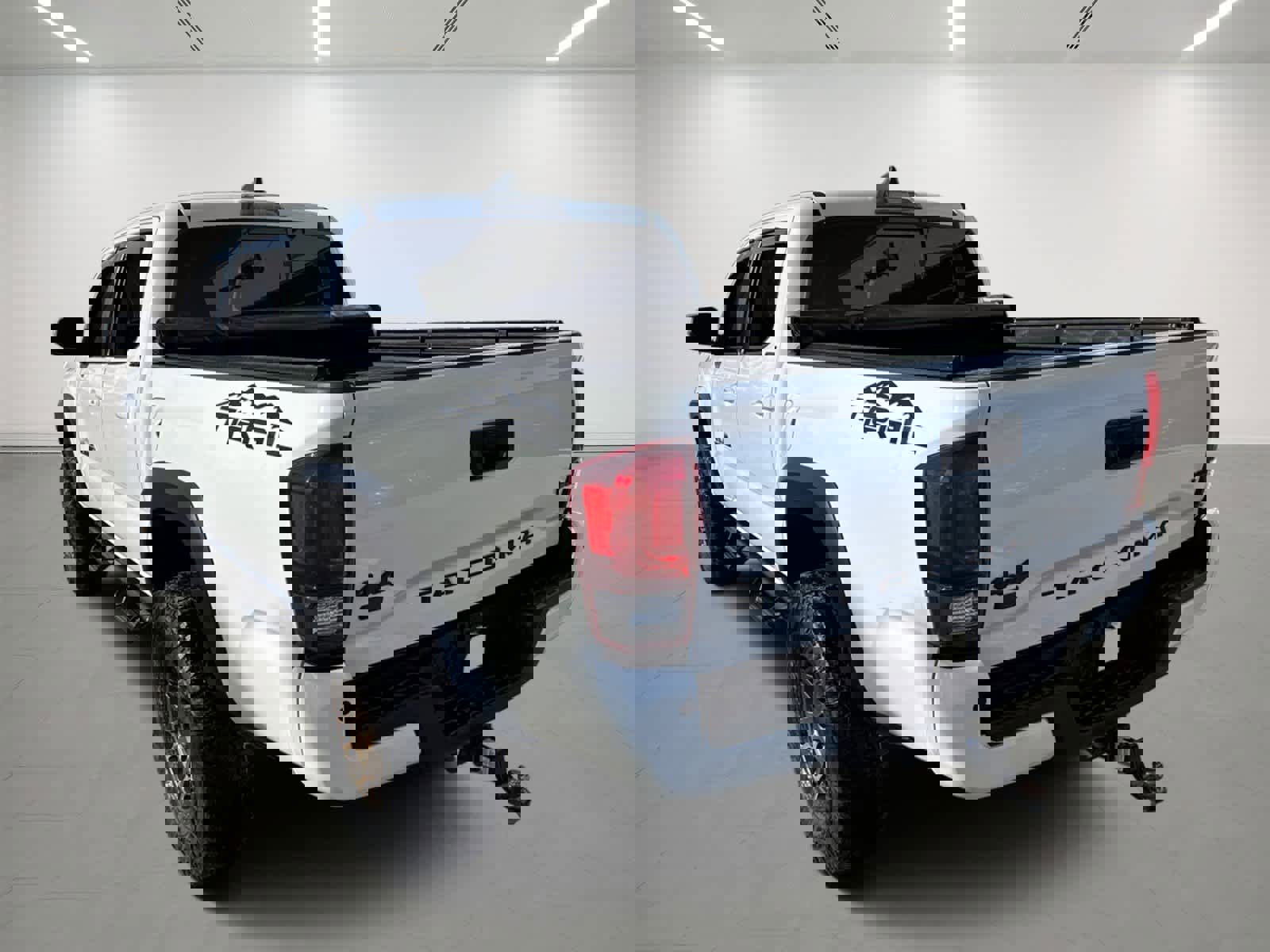 Used 2023 Toyota Tacoma 4x4 Double Cab w/ Trail Edition image 4