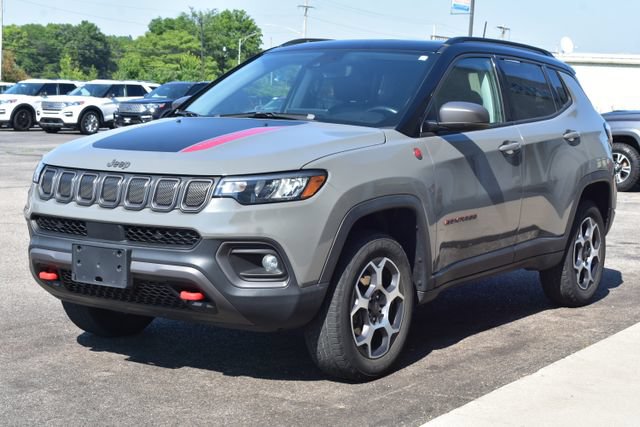 Used 2022 Jeep Compass Trailhawk w/ Sun and Sound Group AWD/4WD image 14