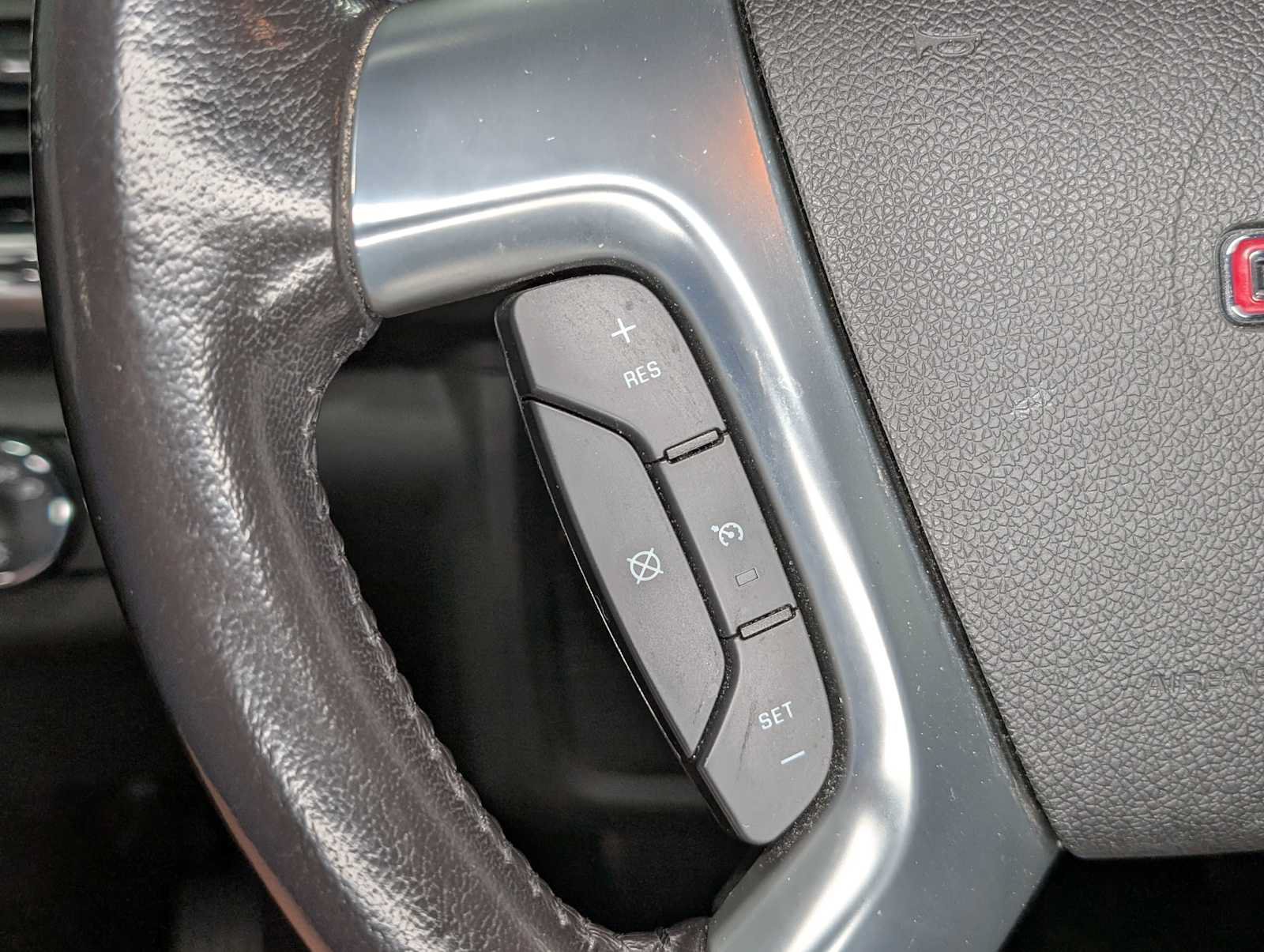 Used 2015 GMC Acadia SLE AWD/4WD image 33