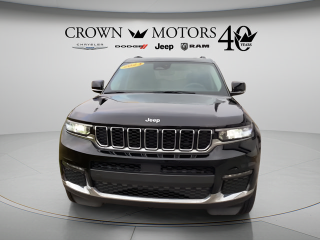Used 2023 Jeep Grand Cherokee L Limited AWD/4WD image 2