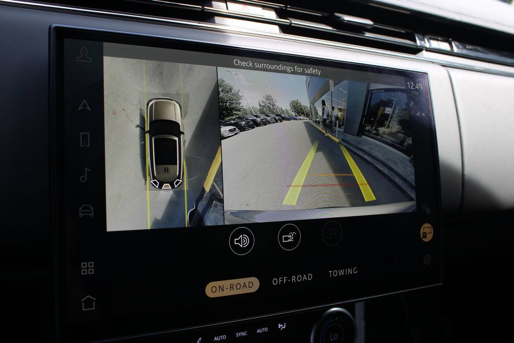 Used 2023 Land Rover Range Rover SE AWD/4WD image 18