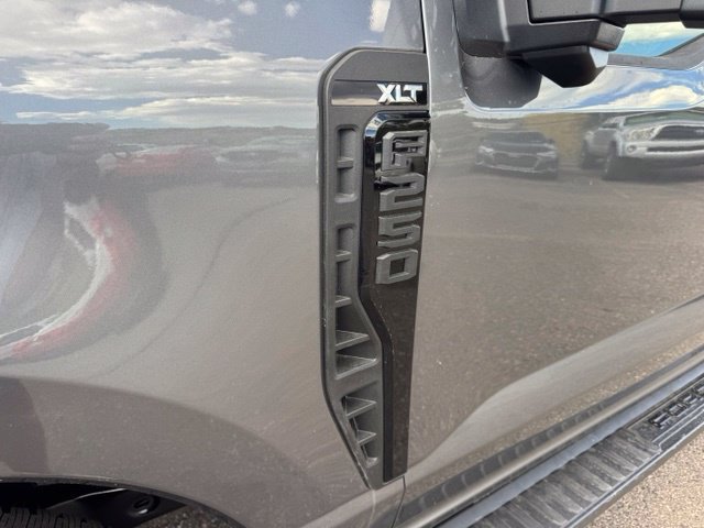 New 2027 Ford F250 XLT w/ XLT Premium Package AWD/4WD image 11