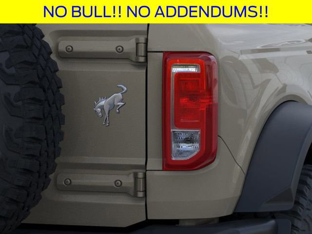 New 2026 Ford Bronco Base image 24