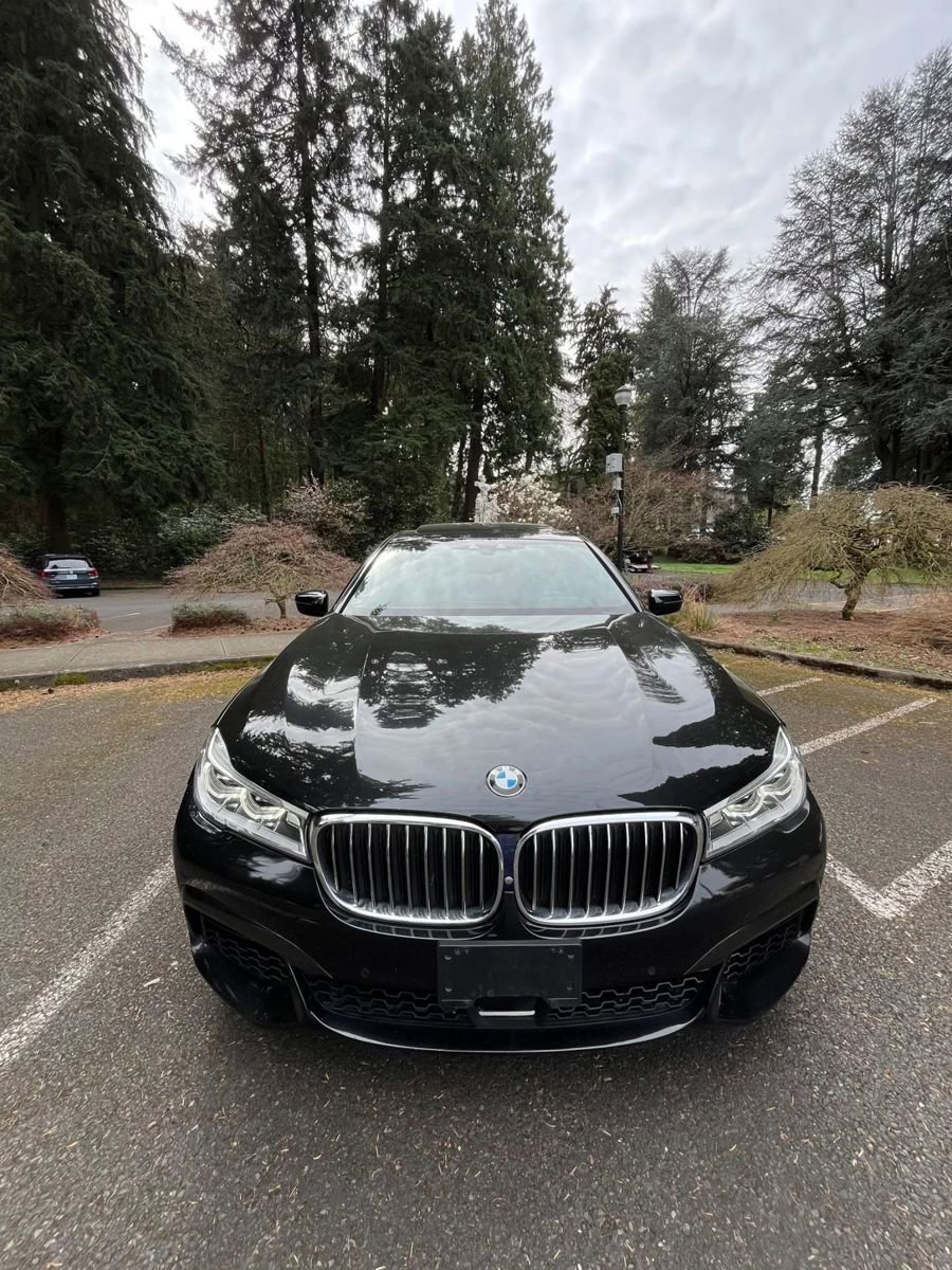 Used 2019 BMW 750i w/ Executive Package