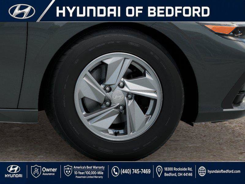 New 2026 Hyundai Elantra SE FWD image 9