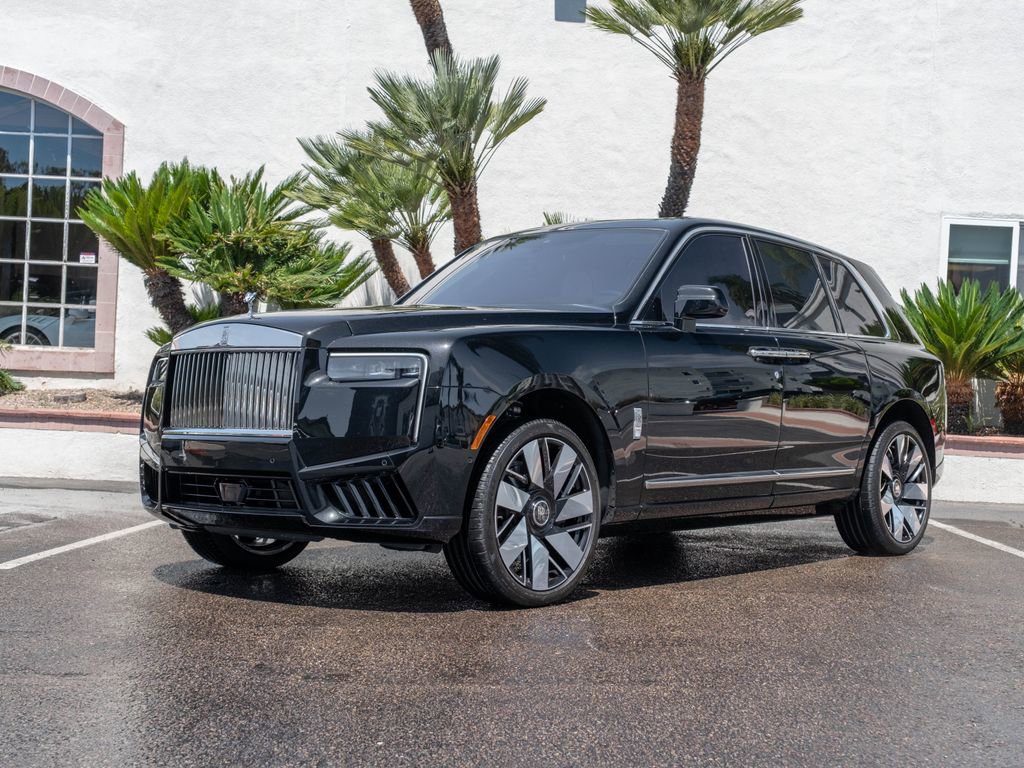 Used 2025 Rolls-Royce Cullinan image 45