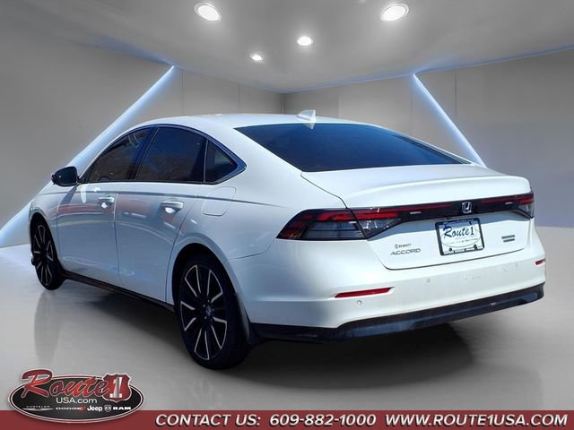 Used 2024 Honda Accord Touring image 6