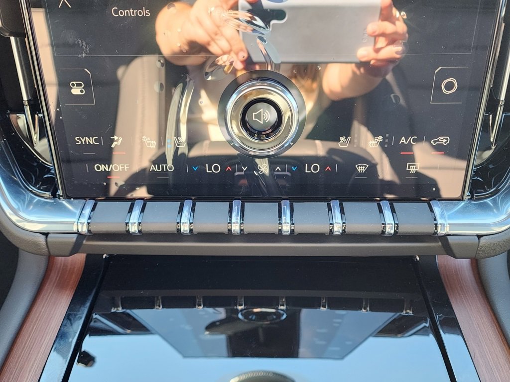 New 2026 GMC Yukon XL Denali w/ Sun & Power Step Package image 33