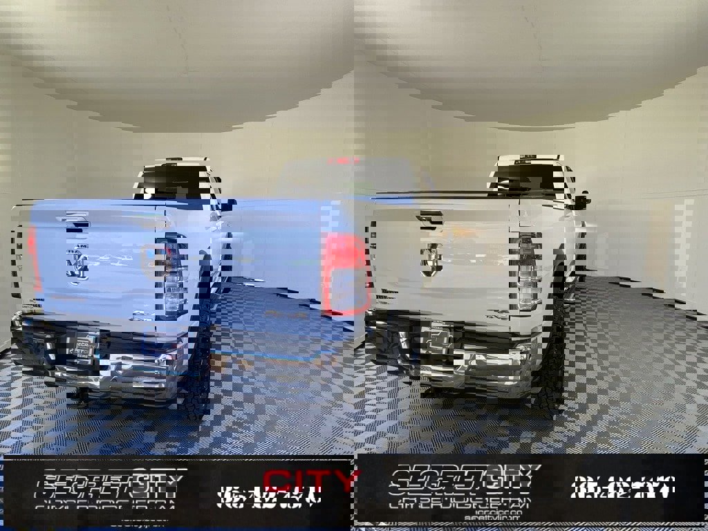 Used 2019 RAM 3500 Big Horn image 7