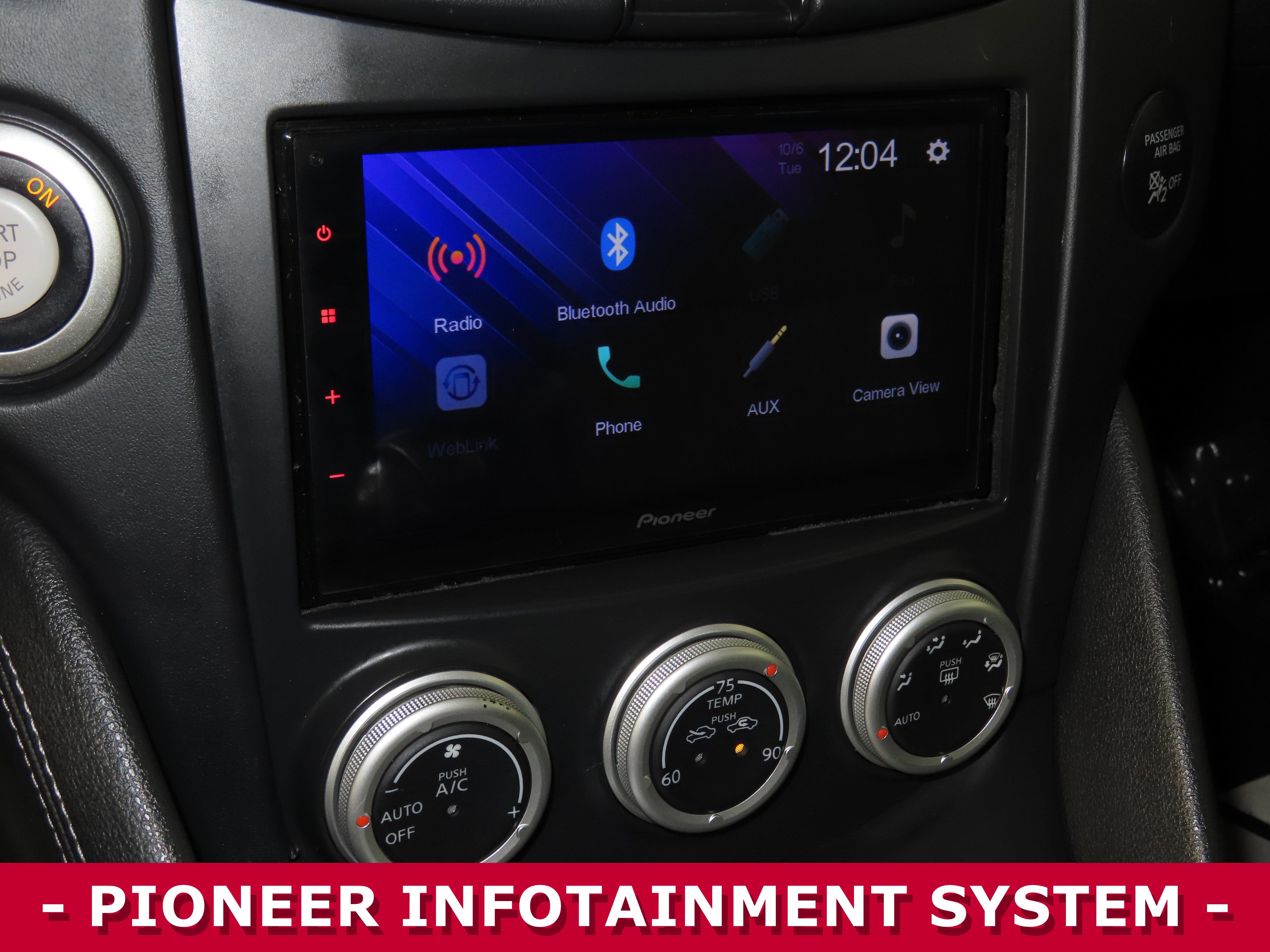 Used 2017 Nissan 370Z w/ Sport Package image 16