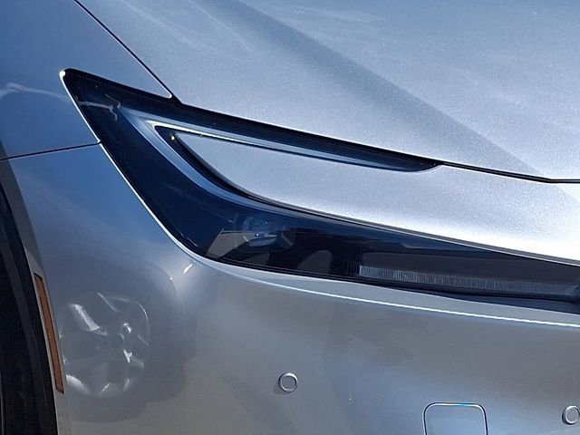 Used 2023 Toyota Prius LE image 7