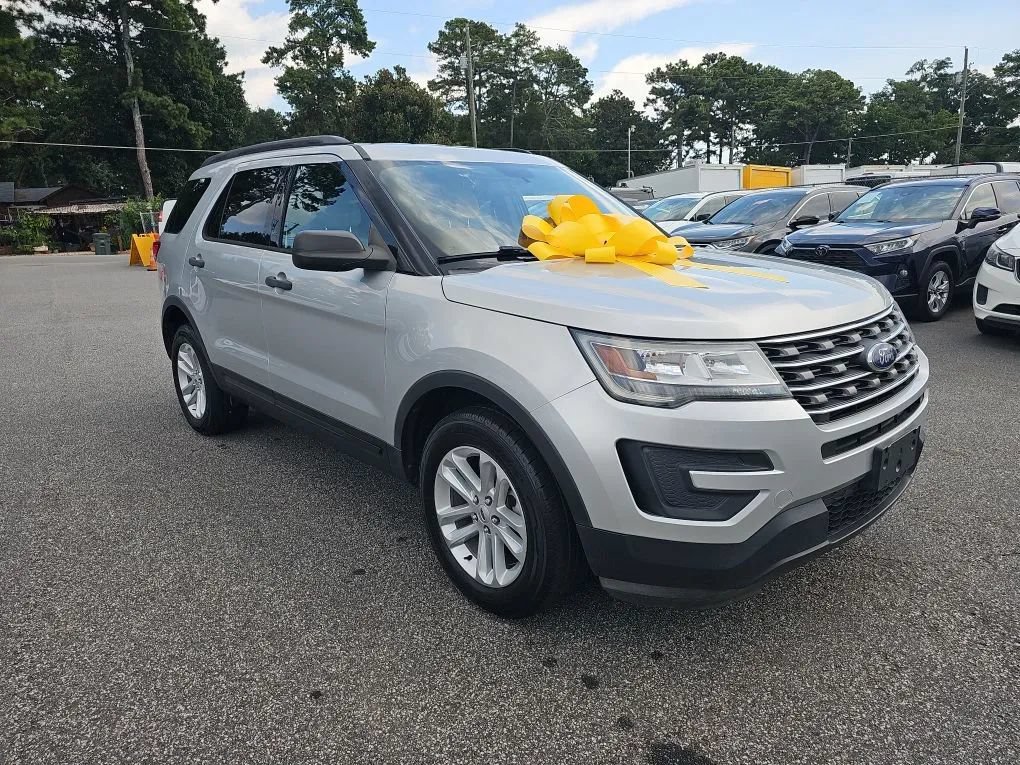 Used 2017 Ford Explorer 4WD image 10